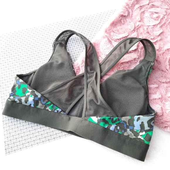 Aerie Offline American Eagle Camo Leopard Print Padded Sports Bra Cross Back XS - Picture 4 of 10